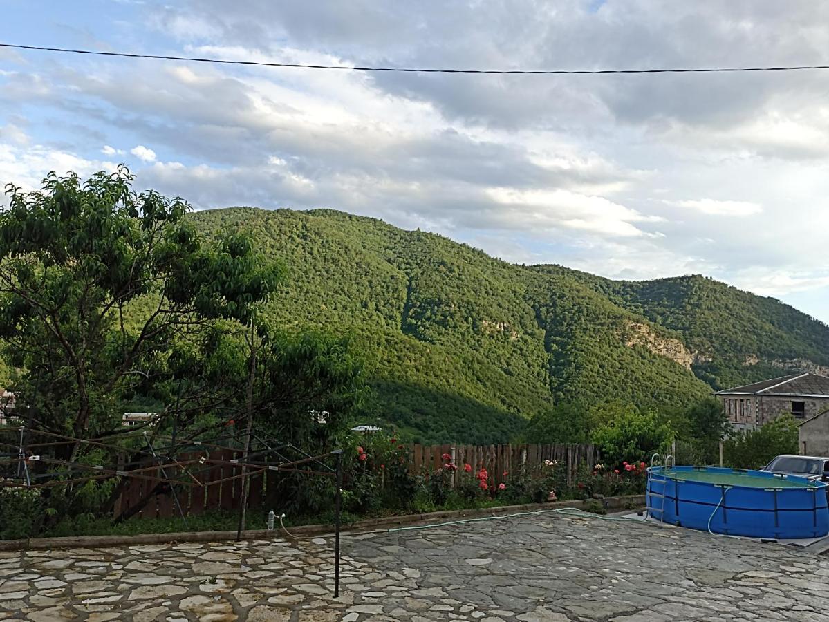 Green Garden Ijevan Luaran gambar